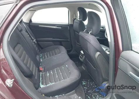 2013 Ford Fusion Se z USA, uszkodzony, nr VIN 3FA6P0HR6DR316703